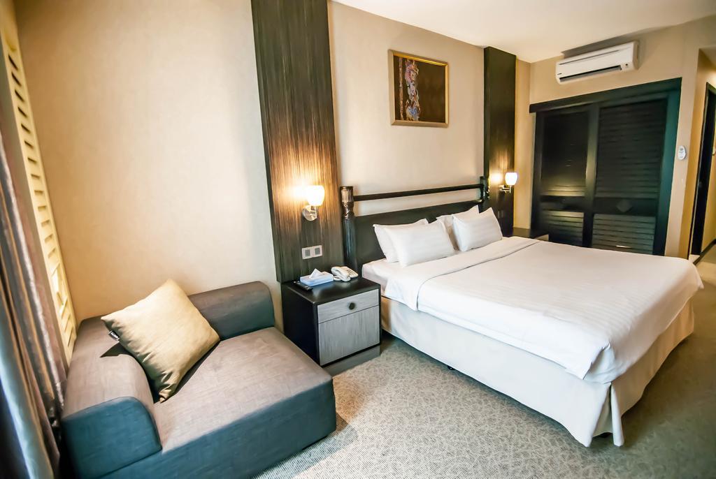 Kk Times Square Hotel Kota Kinabalu Exterior photo